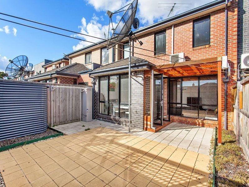 25 Botanic Drive, Clayton South VIC 3169