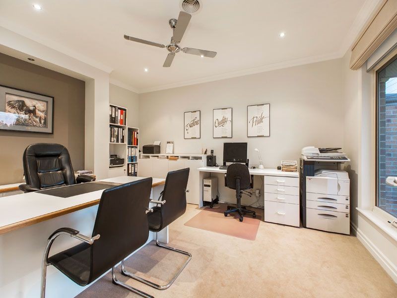 43 Springs Road, Clayton South VIC 3169