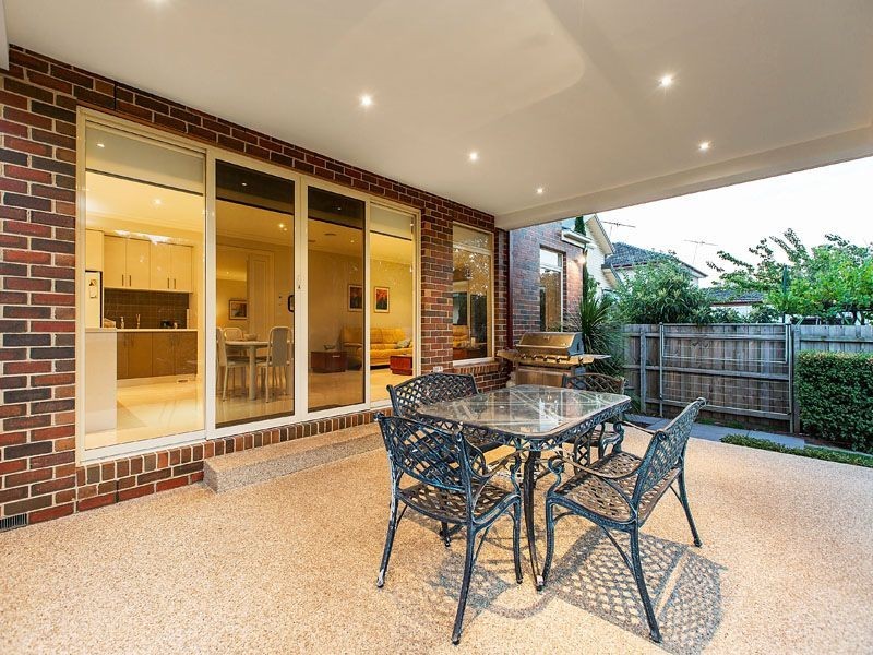 43 Springs Road, Clayton South VIC 3169