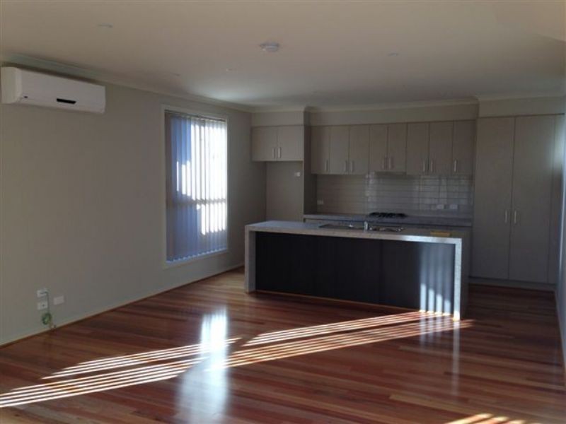 3/4 Allwen Court, Clayton South VIC 3169