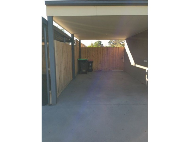 3/4 Allwen Court, Clayton South VIC 3169