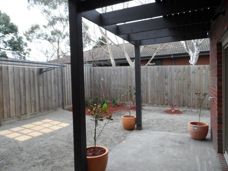 1/699-701 Heatherton Road, Clayton South VIC 3169