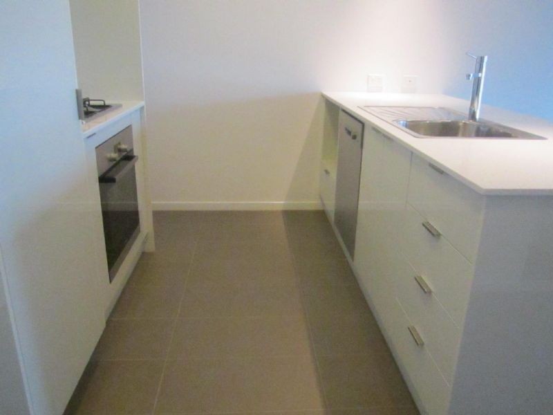 B222/61-111 Rosebank Avenue, Clayton South VIC 3169