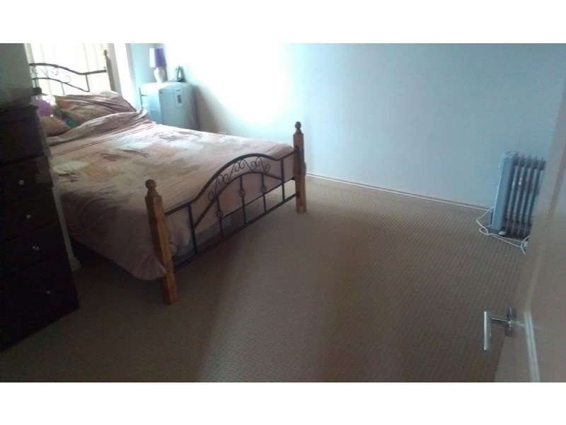 1/104 Kelvinside Road, Noble Park VIC 3174