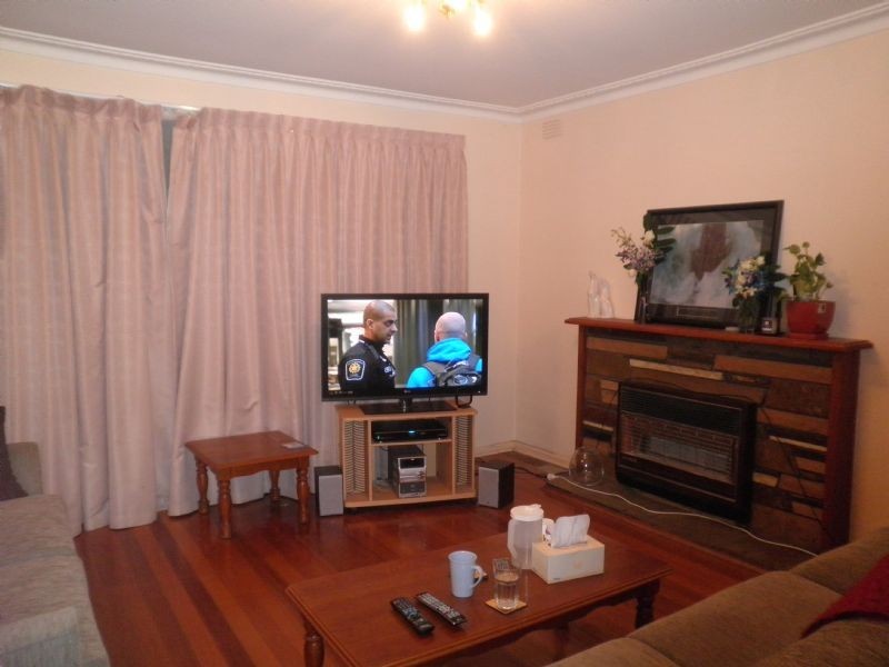 88 Whites Lane, Glen Waverley VIC 3150