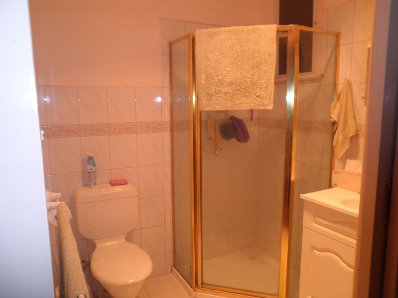 88 Whites Lane, Glen Waverley VIC 3150