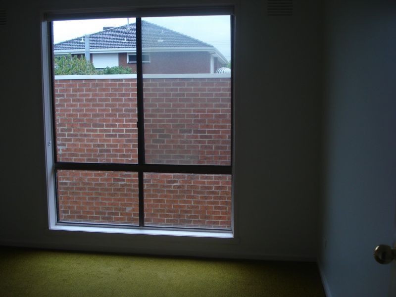 2/2 Howard Court, Clayton VIC 3168