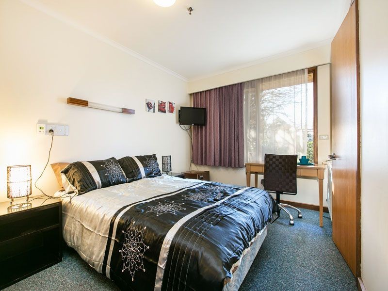 1/1213 Centre Road, Clayton VIC 3168