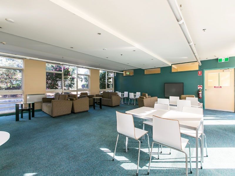 1/1213 Centre Road, Clayton VIC 3168