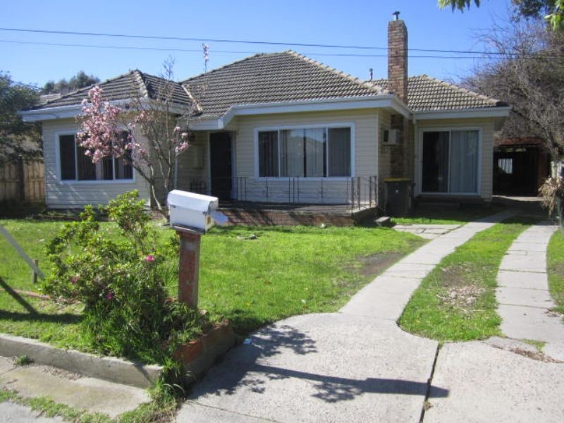 16 Koonawarra Street, Clayton VIC 3168