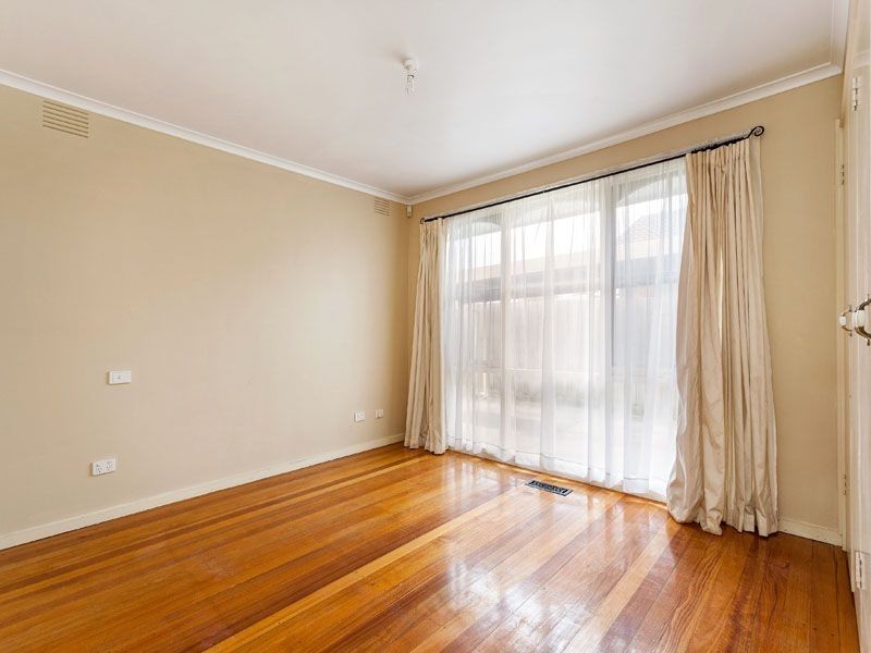 20 Orloff Close, Clayton South VIC 3169