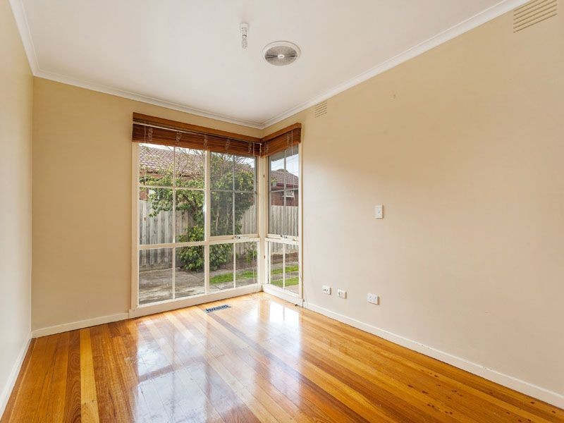 20 Orloff Close, Clayton South VIC 3169