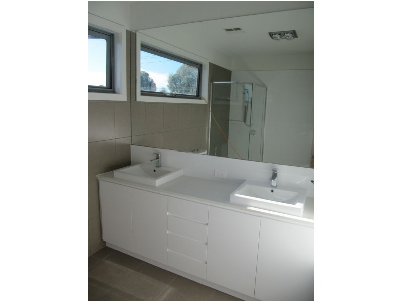 47 Springs Road, Clayton South VIC 3169