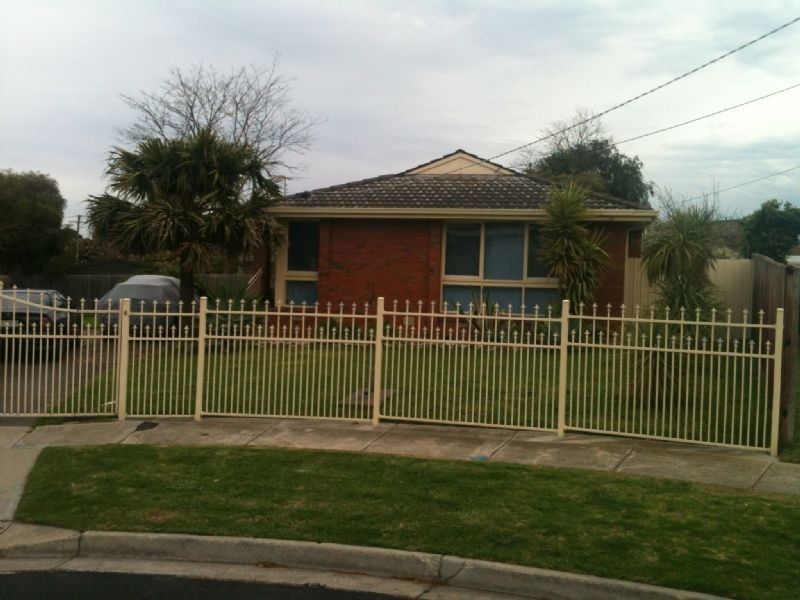 4 and 5 Darren Court, Clarinda VIC 3169