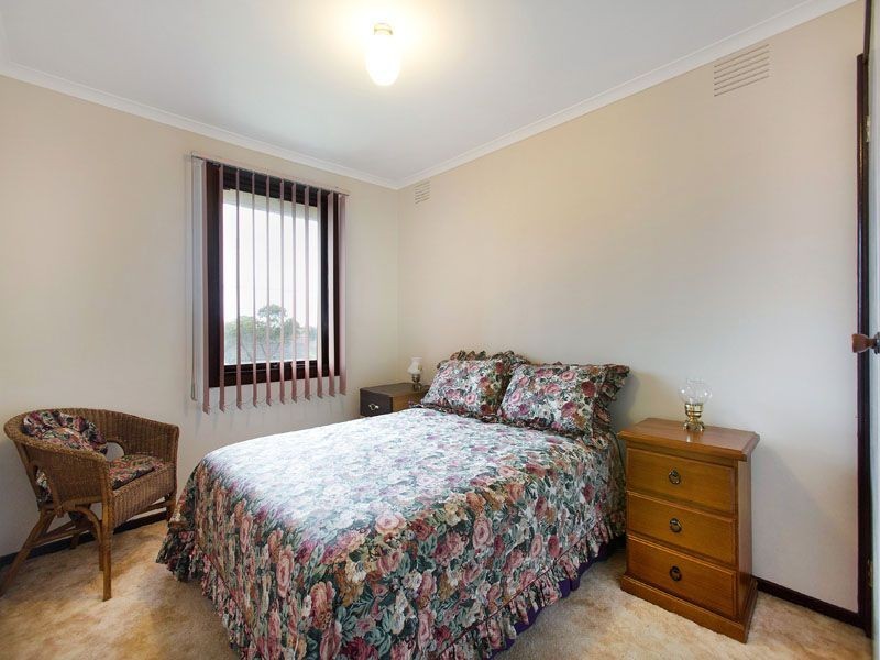 9 Carbine Avenue, Clarinda VIC 3169