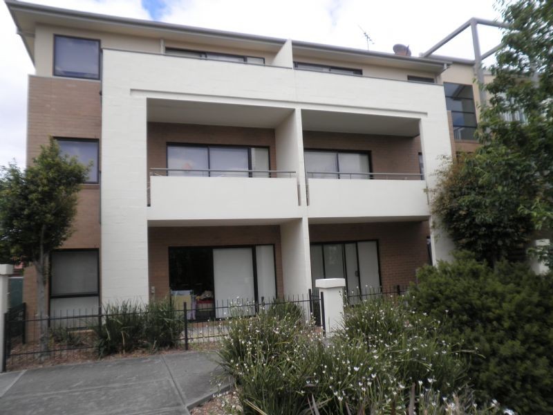 23/2 Greenfield Drive, Clayton VIC 3168