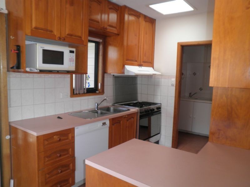 1/8 Tobias Ave, Glen Waverley VIC 3150