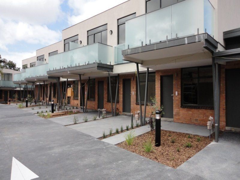 10/1650 Dandenong Road, Oakleigh East VIC 3166