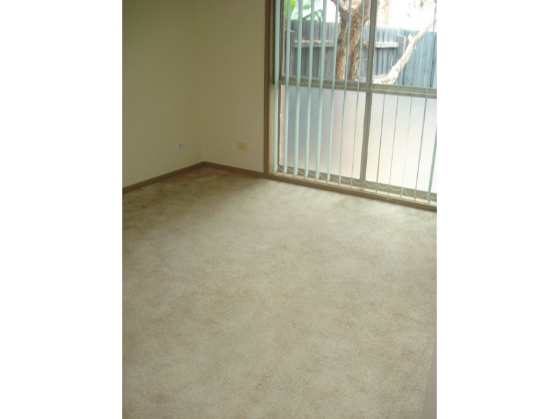 2/20 Irwin Street, Clayton VIC 3168