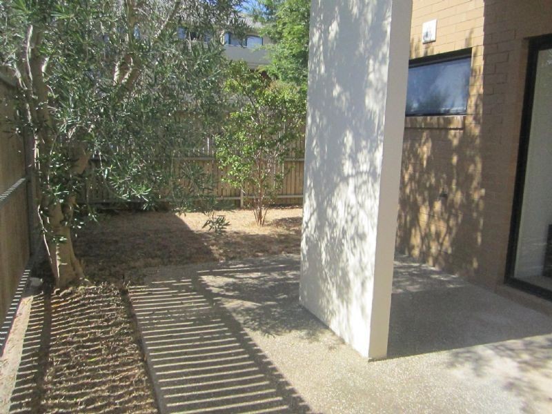 3/1 Greenfield Drive, Clayton VIC 3168