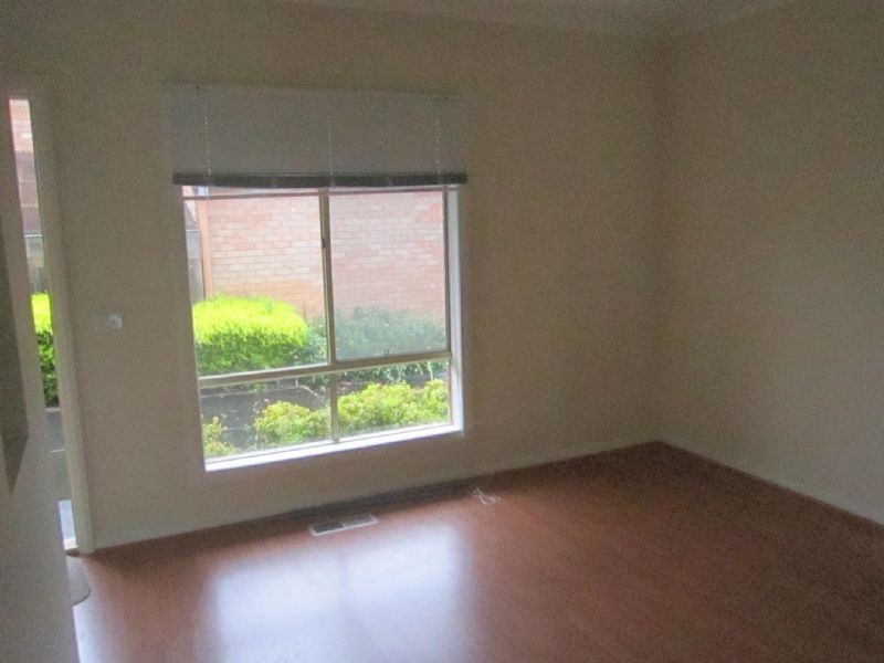 3/69 Schneider Crescent, Clarinda VIC 3169