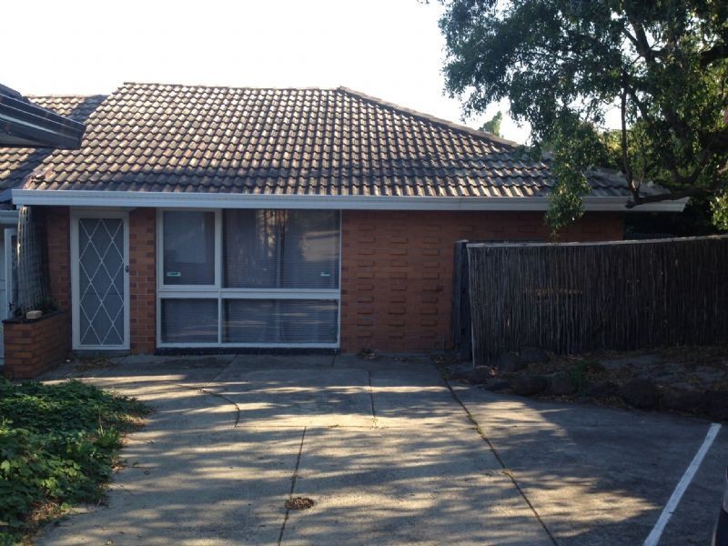 3/4 Iona Street, Clayton VIC 3168