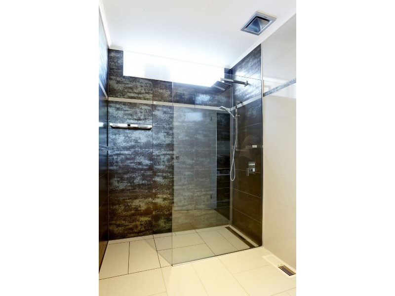 9/563 Clayton Road, Clayton South VIC 3169