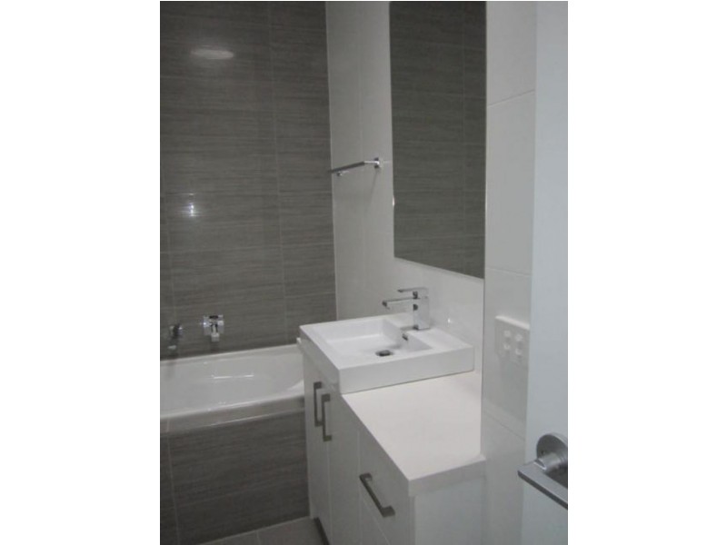 2/14 Hadkinson Street, Clayton South VIC 3169