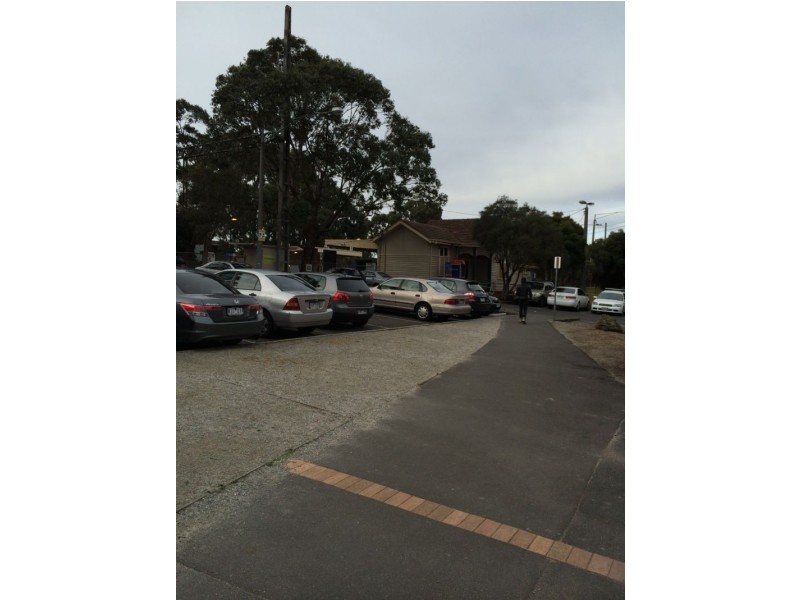 18 Morton Avenue, Carnegie VIC 3163