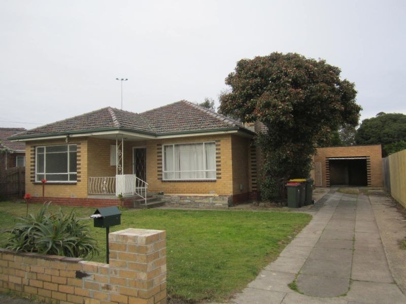 11 Myrtle Court, Oakleigh South VIC 3167
