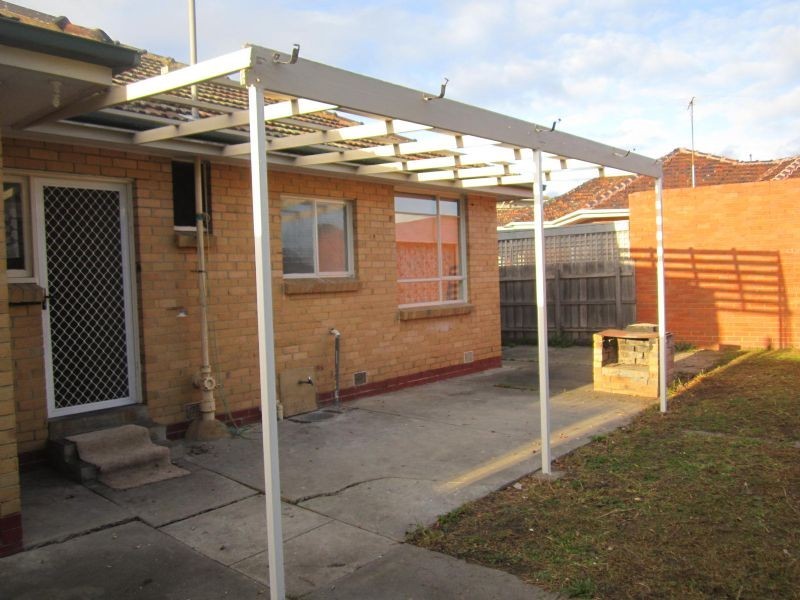 11 Myrtle Court, Oakleigh South VIC 3167