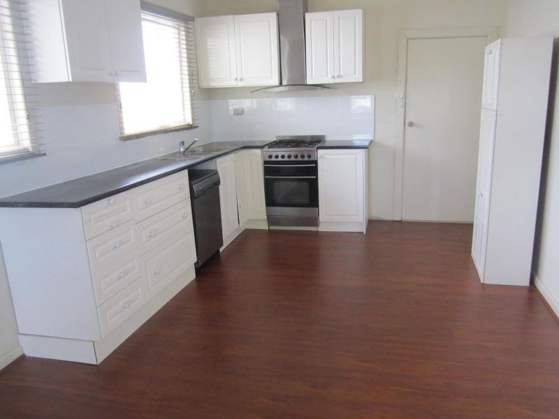 13 First Street, Clayton South VIC 3169