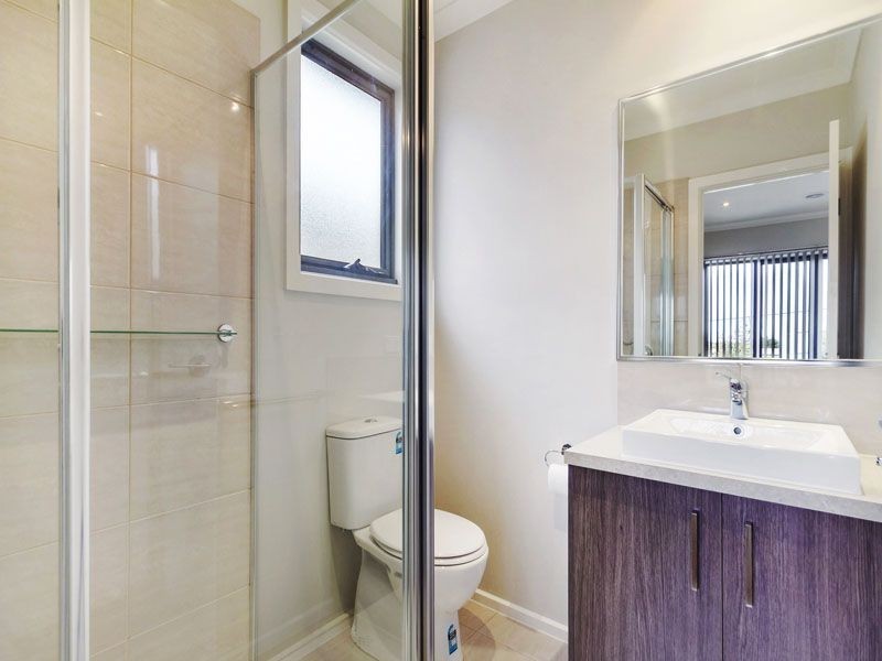 2/4 Rowson Grove, Clarinda VIC 3169