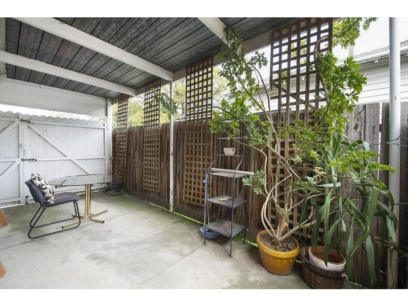 1/270 Warrigal Road, Glen Iris VIC 3146