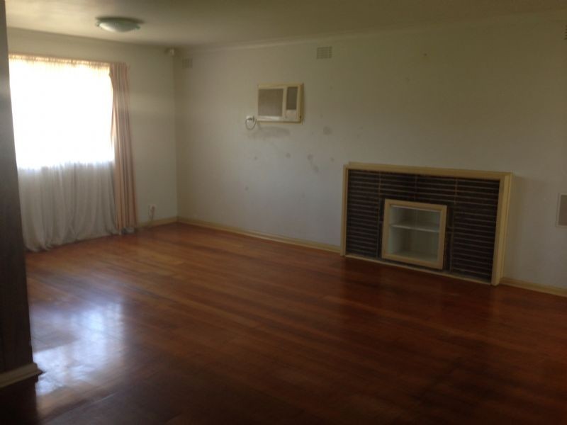 38 Milton Ave, Clayton South VIC 3169