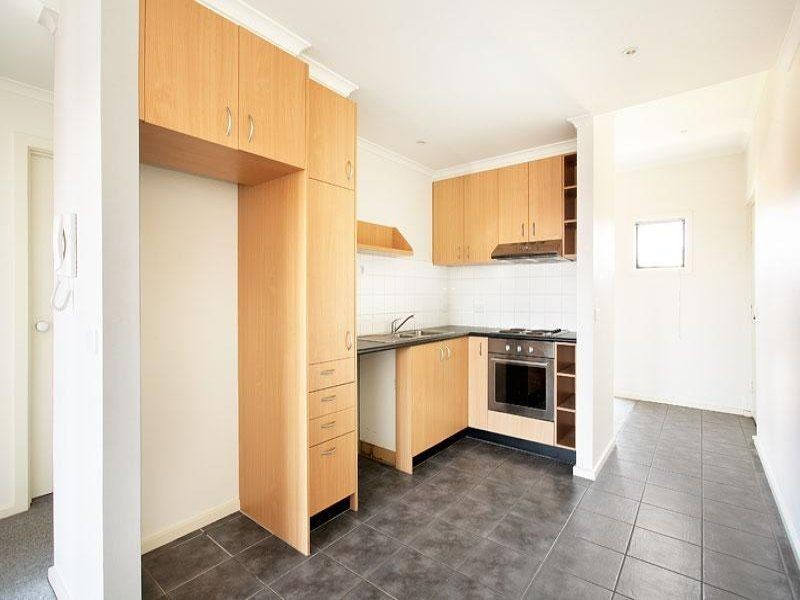 20/1 Eucalyptus Mews, Clayton VIC 3168
