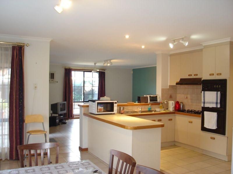 72 Grace Street South, Altona Meadows VIC 3028