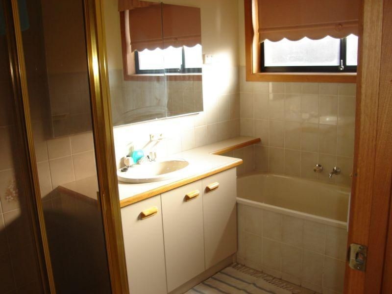 72 Grace Street South, Altona Meadows VIC 3028