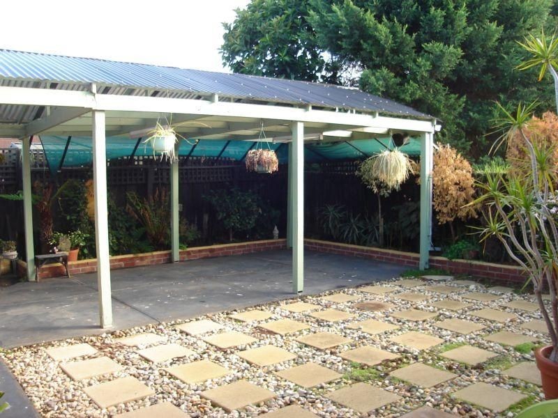 72 Grace Street South, Altona Meadows VIC 3028