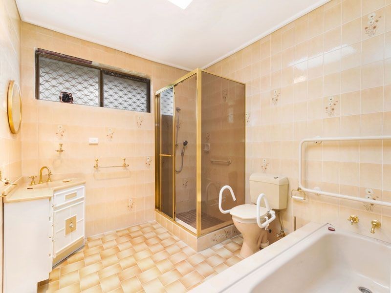 6 Lindsay Street, Clayton VIC 3168