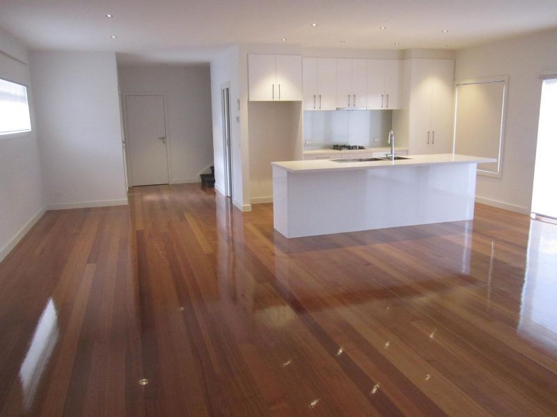 2/74 Eva Street, Clayton VIC 3168