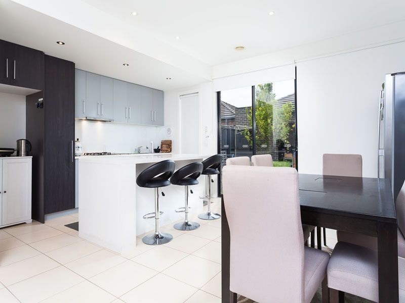 29 Evergreen Boulevard, Clayton South VIC 3169