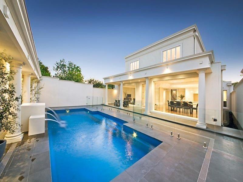 24 Welwyn Avenue, Brighton East VIC 3187