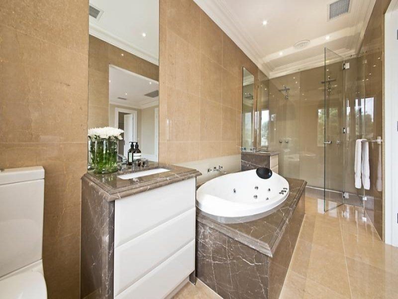 24 Welwyn Avenue, Brighton East VIC 3187