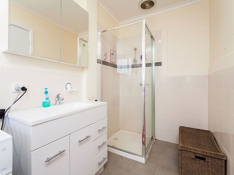 3/2 Thompson Street, Clayton VIC 3168