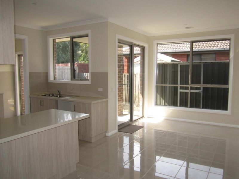 2/43 Main Road, Clayton South VIC 3169