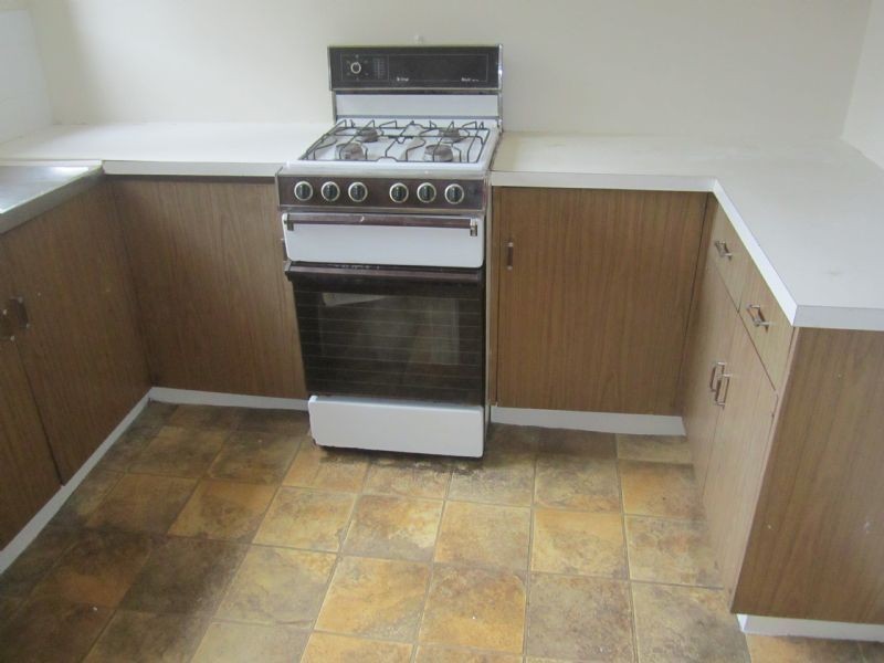 2/96 Ferntree Gully Road, Oakleigh East VIC 3166