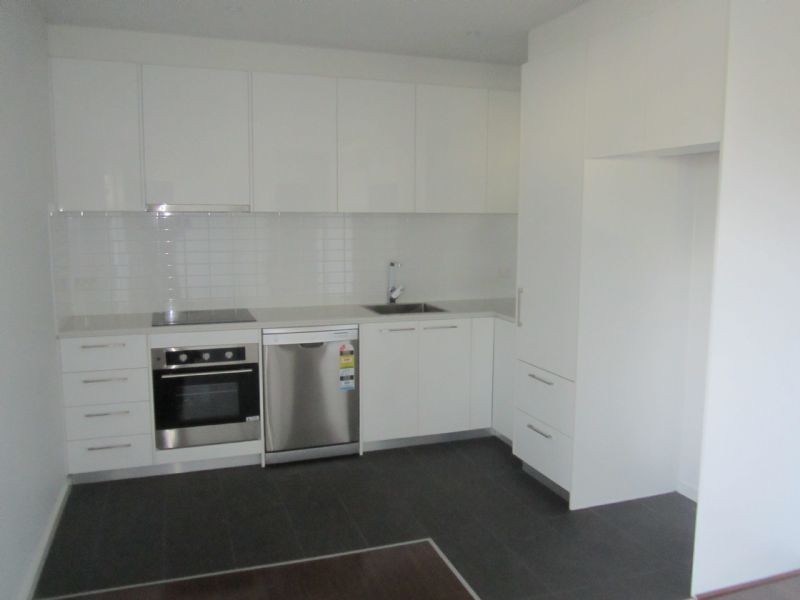 304/15 Balcombe Road, Mentone VIC 3194