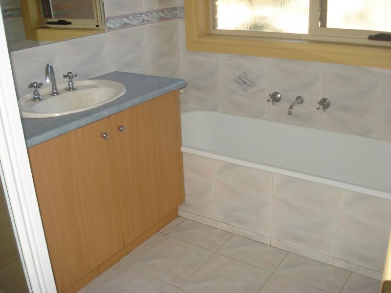 1/6 Irwin Street, Clayton VIC 3168