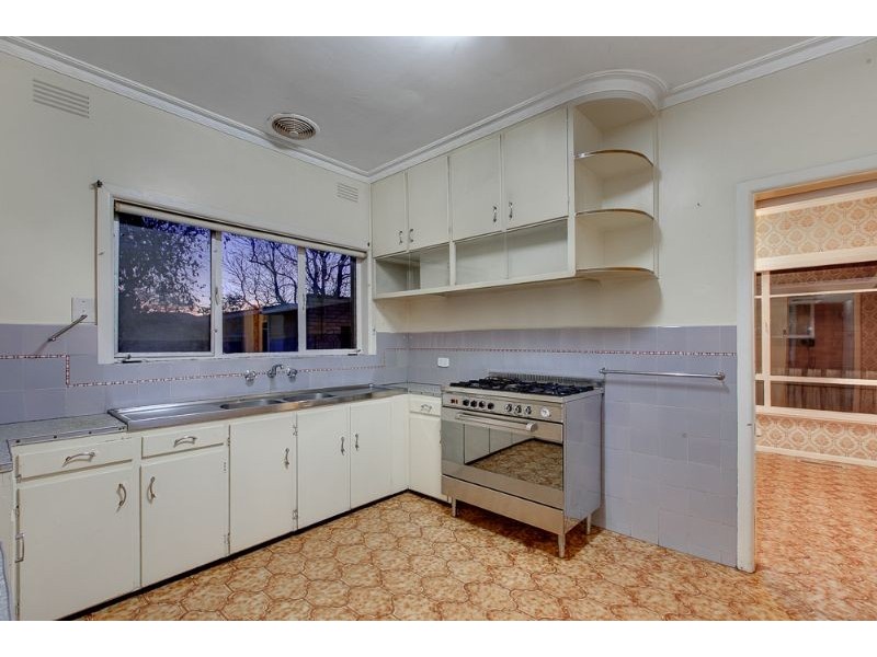 11 Legon Road, Oakleigh South VIC 3167